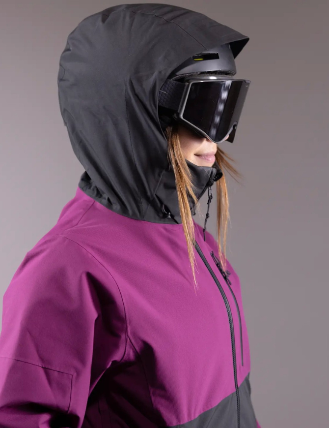 Jones Women's Mtn Surf Recycled Jacket 2025 | Deep Purple