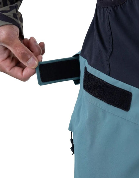 Jones Men's Shralpinist Stretch Recycled 3L Bib Pant 2026 | Atlantic Blue