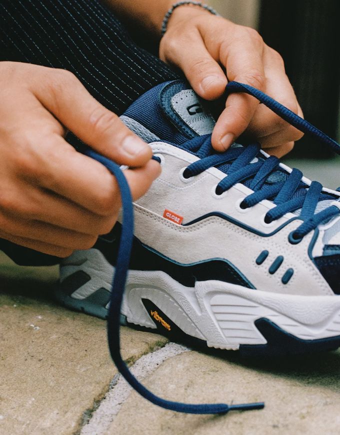 Globe CT4000 Shoe | White/Navy