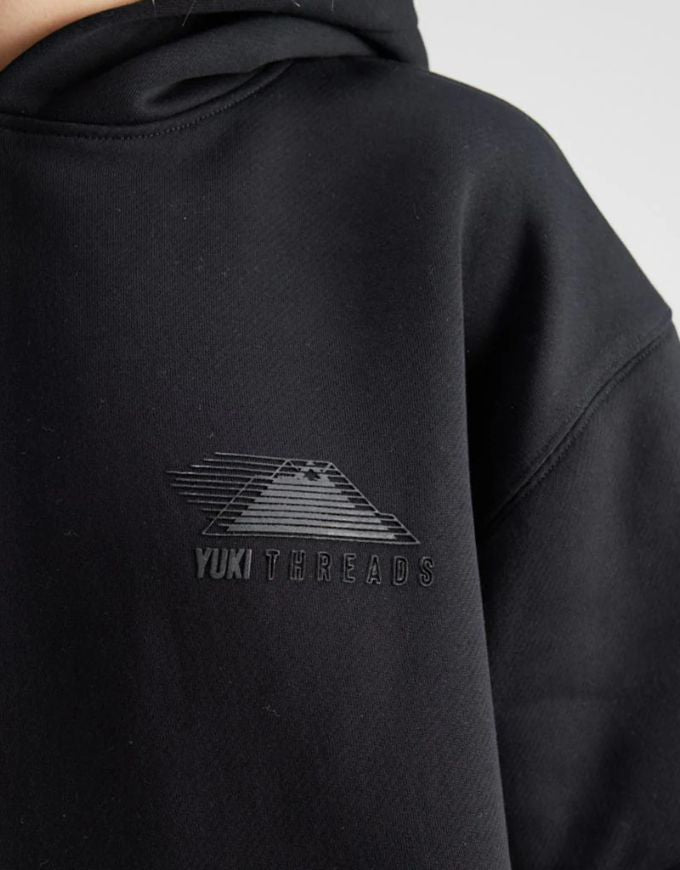 Yuki Threads Essential Hoodie | Black