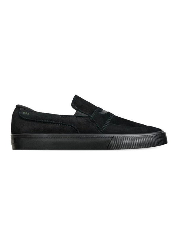 Globe Liazon Shoe | Black Suede