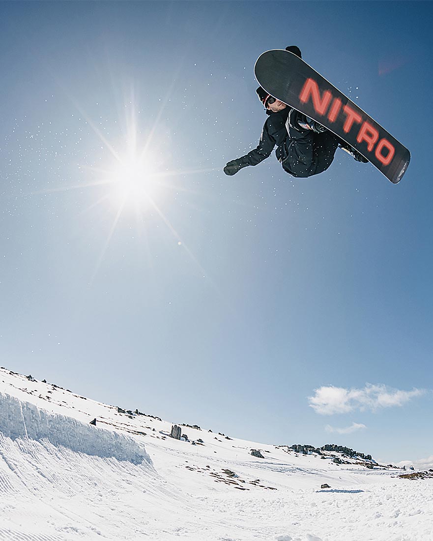 Nitro Mystique Womens Snowboard | 2026