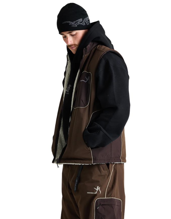 Yuki Threads Mobbin Reversible Vest 2026 | Chocolate