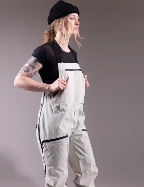 Jones Women's Mtn Surf Bib Pant 2025 | Smoke Grey