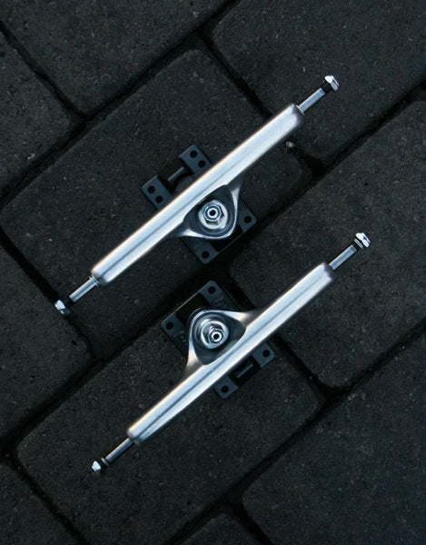 Slappy ST1 Classic Skateboard Trucks Pair | 9.0"
