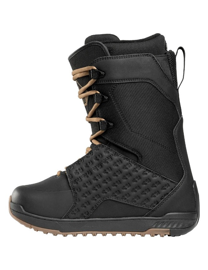 ThirtyTwo Lashed Men's Snowboard Boot 2027 Black/Black/Gum