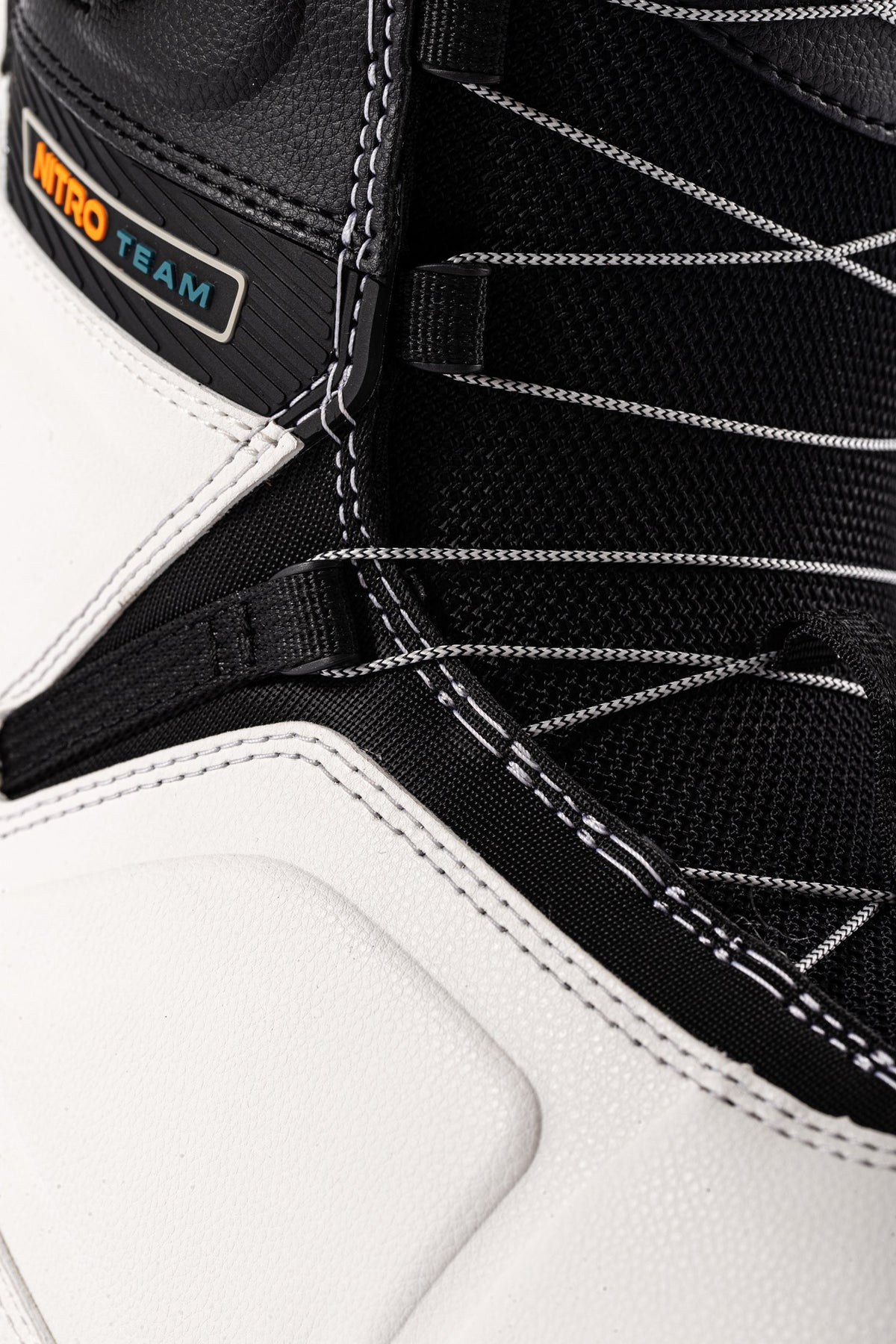 Nitro Team Boa Men's Snowboard Boots 2027 | White-Black
