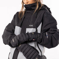 Howl Down Mitt 2025 | Black