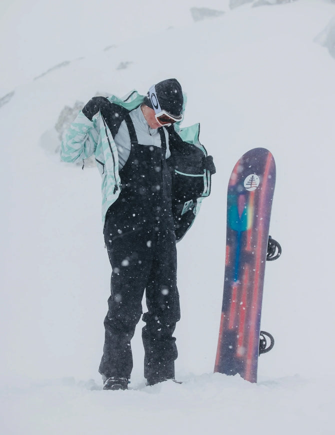 Burton [ak] Freebird GORE‑TEX 3L Stretch Men's Bib Pant 2027 | True Black