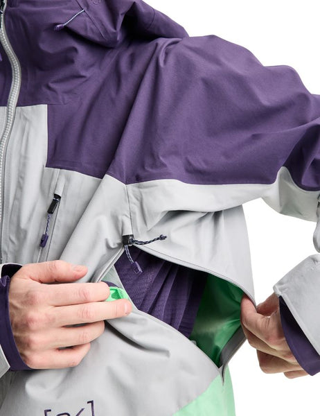 Burton [ak] Swash Synthetic Insulated GORE-TEX 2L Men's Jacket 2027 | Nightshade Purple/Apparition Gray/Green Voltage