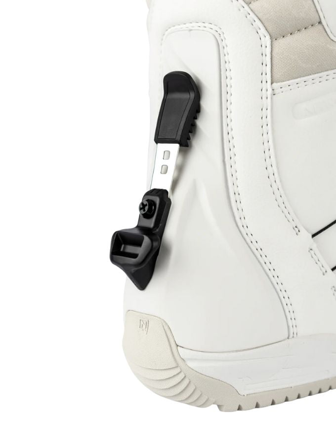 Nitro Cave TLS Step On Women's Snowboard Boots 2026 | White