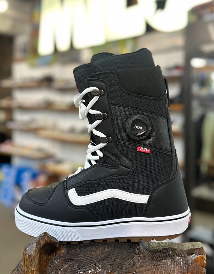 SALE SNOWBOARD BOOTS