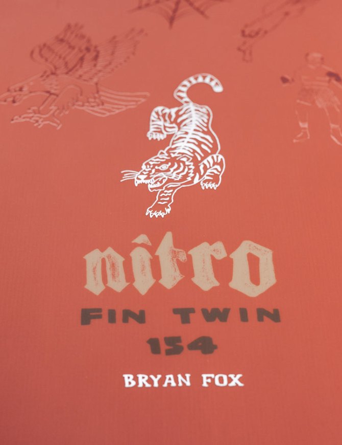 Nitro Fintwin Red Snowboard | 2027