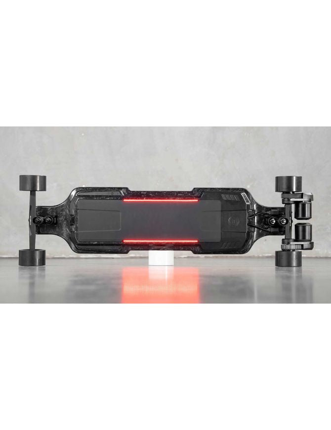 Evolve Diablo Carbon Electric Skateboard | All-Terrain