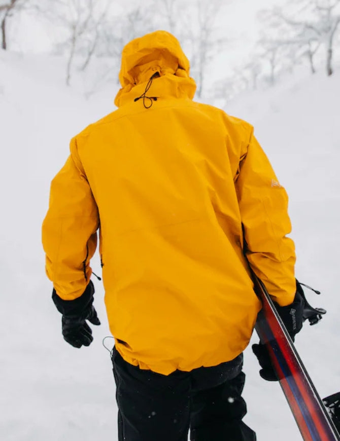 Burton [ak] Tusk GORE‑TEX Pro 3L Men's Jacket 2025 | Golden Rod